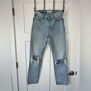 Abercrombie the dad high rise jean. 26L